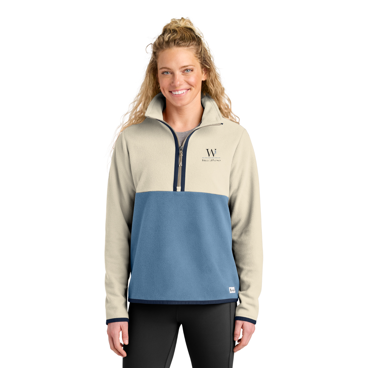 Cotopaxi Women's Amado 1/2-Zip Fleece — model